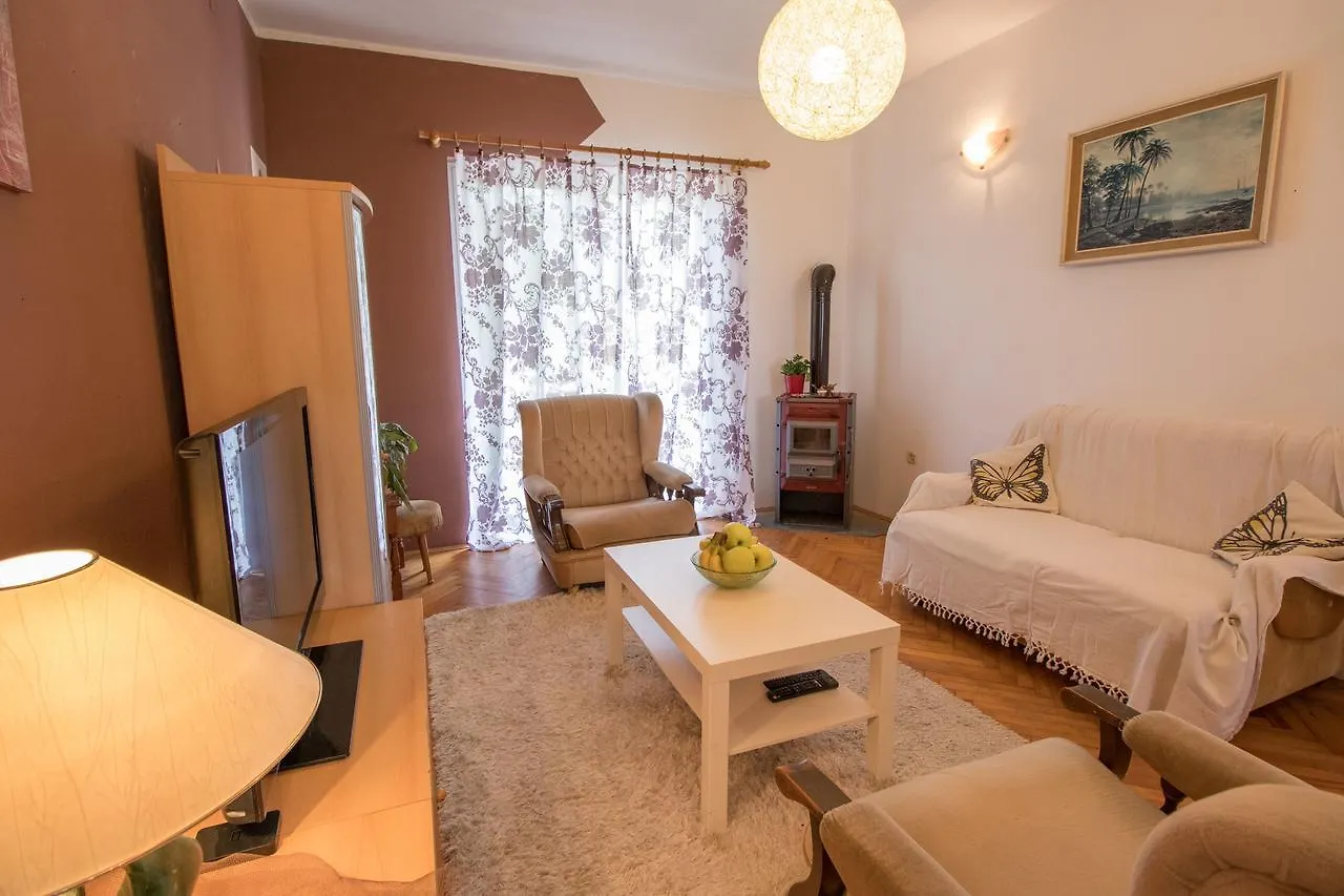 Apartment Sanja New Translation